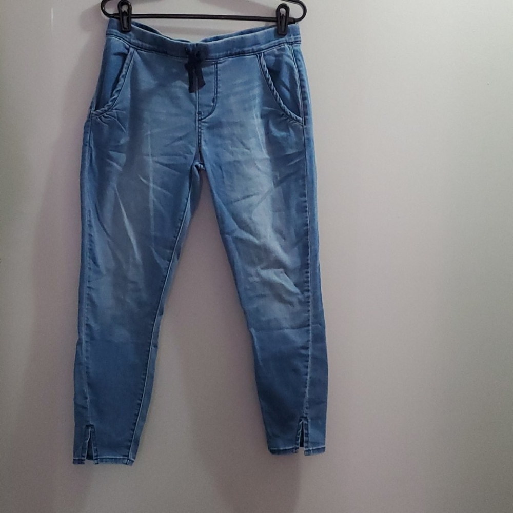 Levi's Light Blue Jogger-Style Jeans